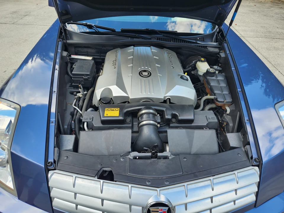 2006 Cadillac XLR - Image 8 of 8