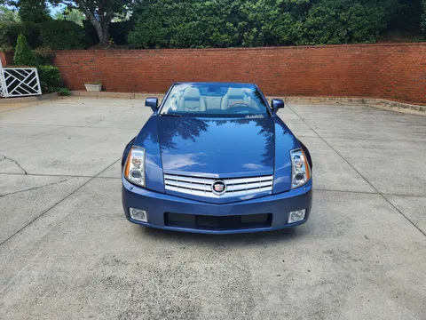 2006 Cadillac XLR Base