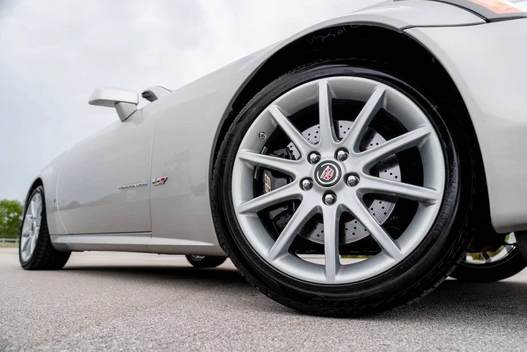 2006 Cadillac XLR - Image 17 of 21