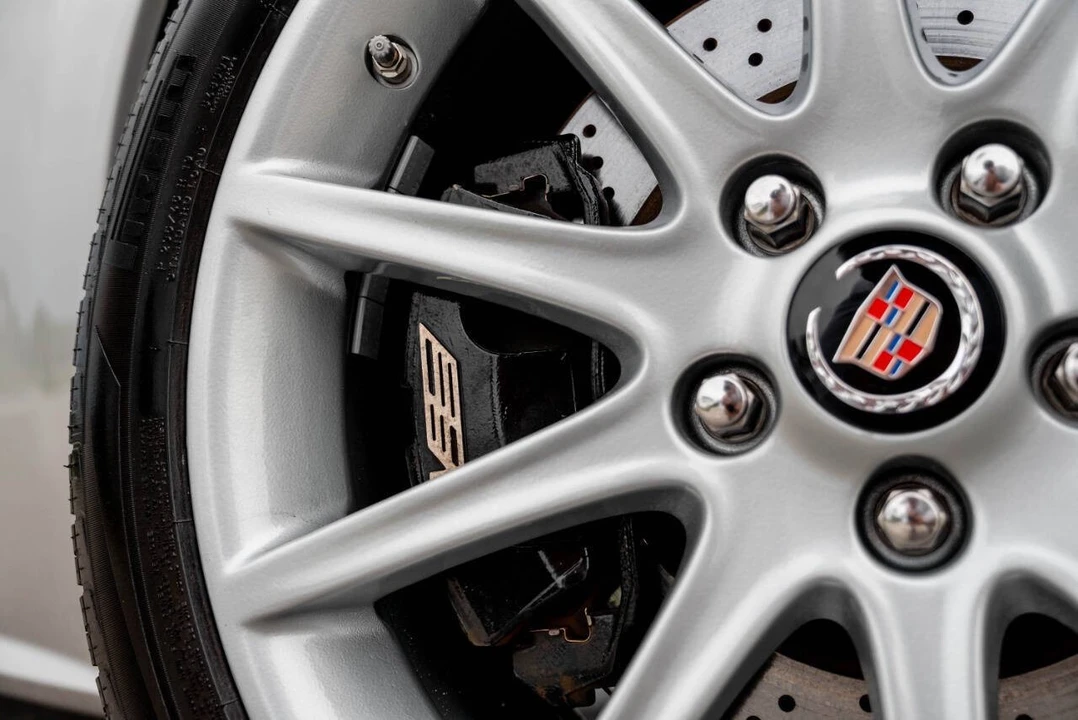 2006 Cadillac XLR - Image 20 of 21