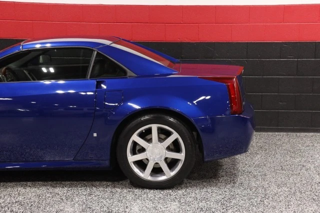 2006 Cadillac XLR - Image 22 of 24