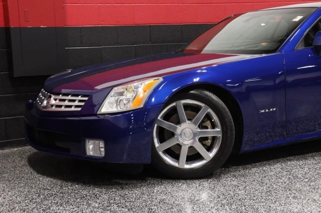 2006 Cadillac XLR - Image 19 of 24