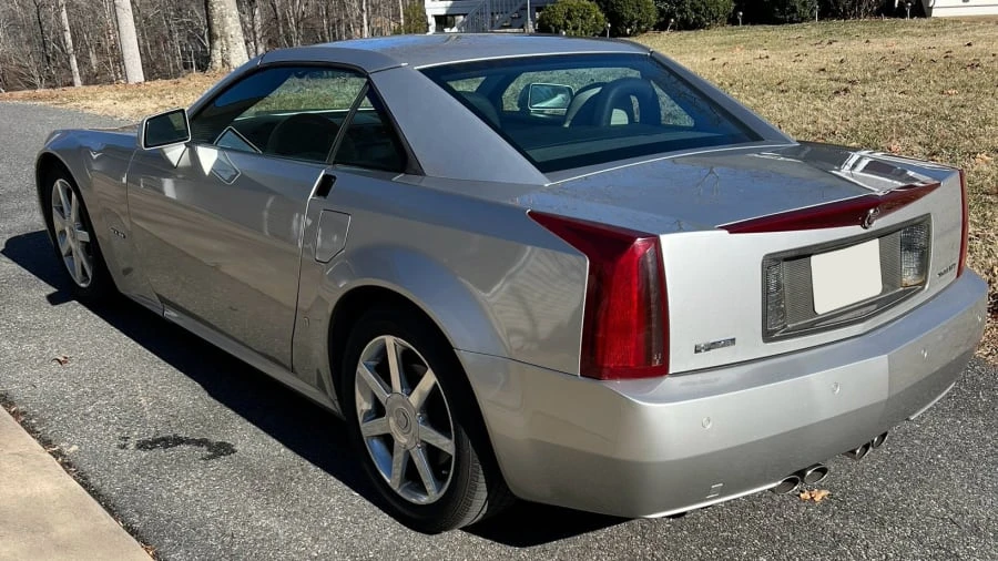 2006 Cadillac XLR - Image 5 of 19