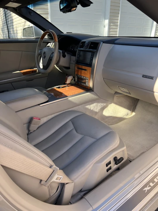 2006 Cadillac XLR - Image 12 of 19