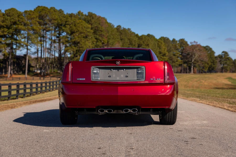 2006 Cadillac XLR - Image 5 of 28