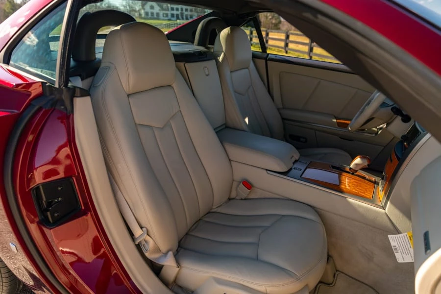 2006 Cadillac XLR - Image 19 of 28