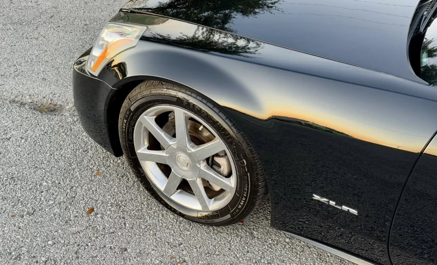 2006 Cadillac XLR - Image 15 of 31