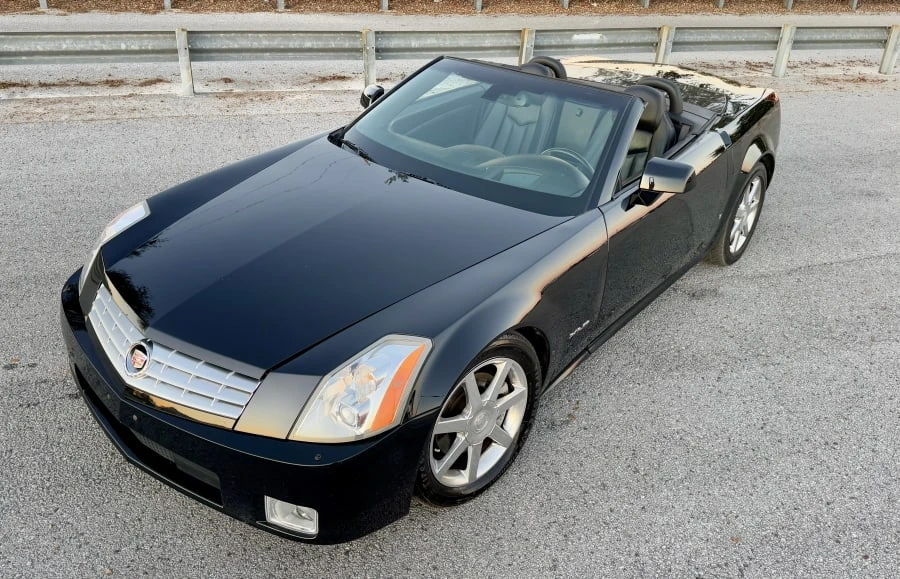 2006 Cadillac XLR - Image 16 of 31