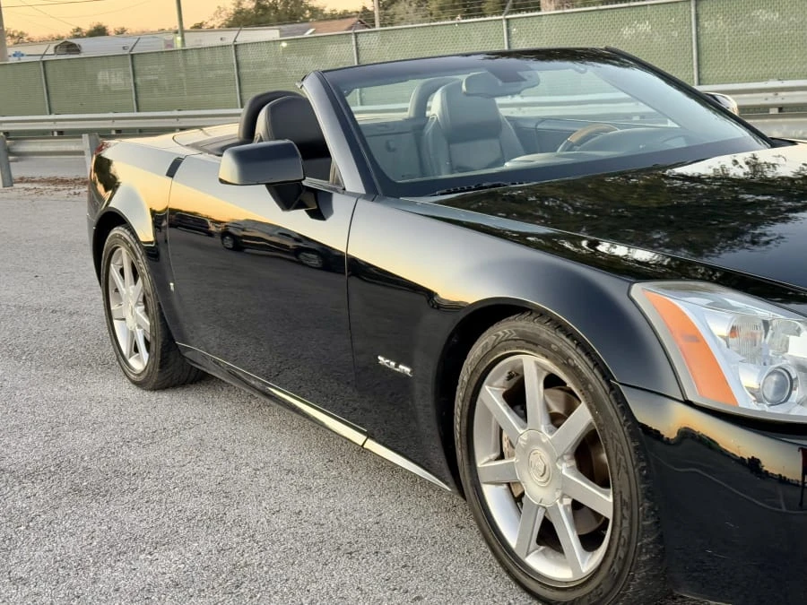 2006 Cadillac XLR - Image 12 of 31