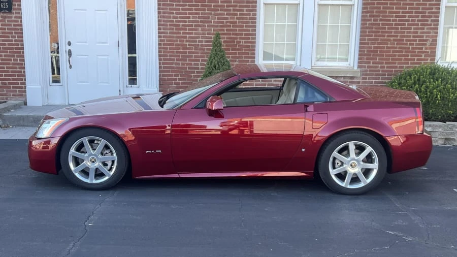 2006 Cadillac XLR - Image 5 of 11