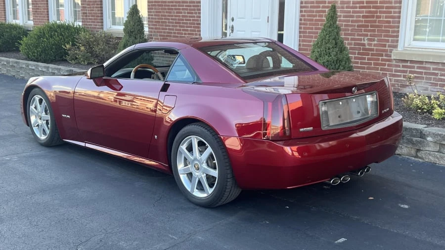 2006 Cadillac XLR - Image 6 of 11