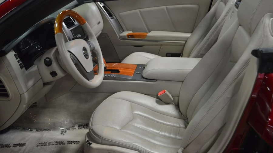 2006 Cadillac XLR - Image 5 of 23