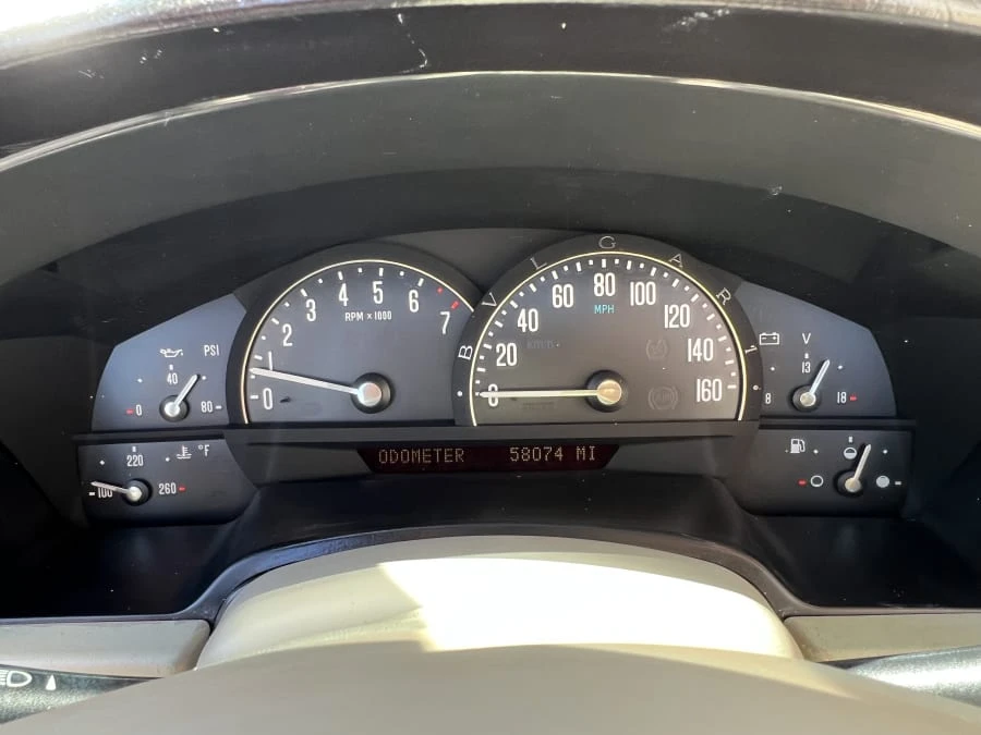 2006 Cadillac XLR - Image 9 of 11