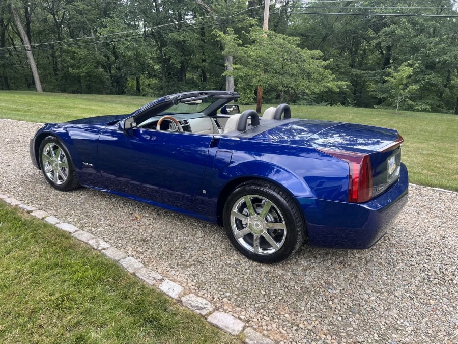 2006 Cadillac XLR - Image 20 of 31