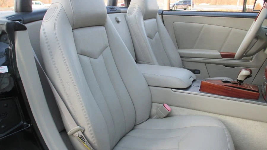 2006 Cadillac XLR - Image 7 of 15