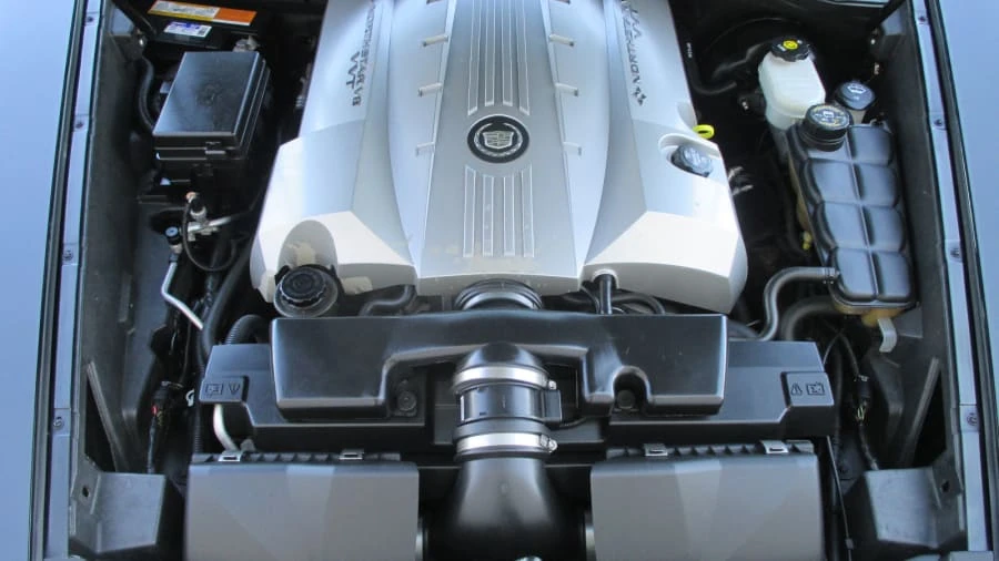 2006 Cadillac XLR - Image 8 of 15