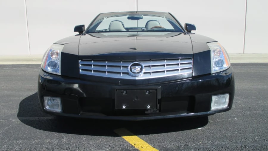 2006 Cadillac XLR - Image 12 of 15