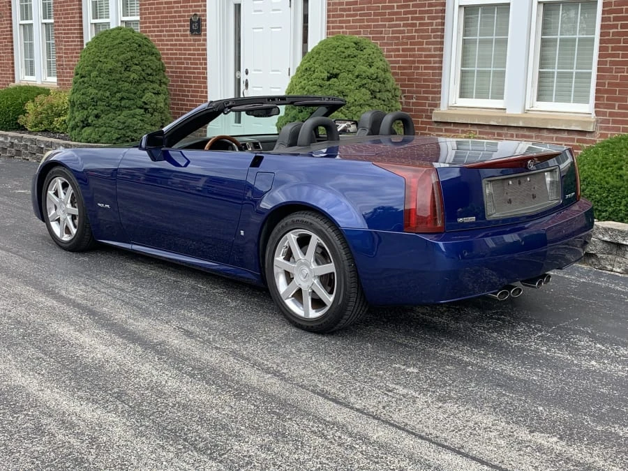 2006 Cadillac XLR - Image 8 of 8