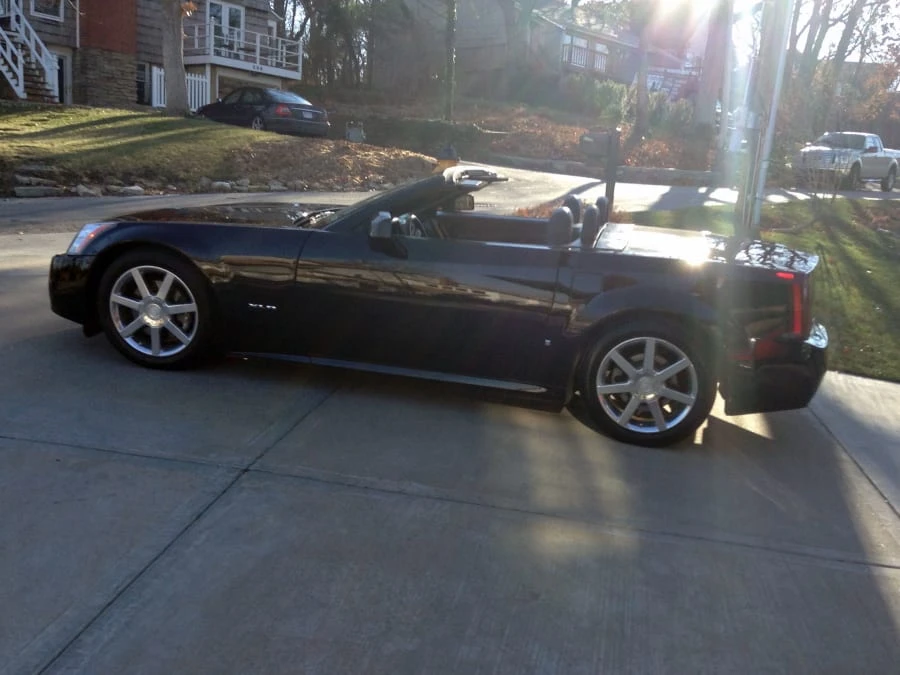 2006 Cadillac XLR - Image 2 of 5