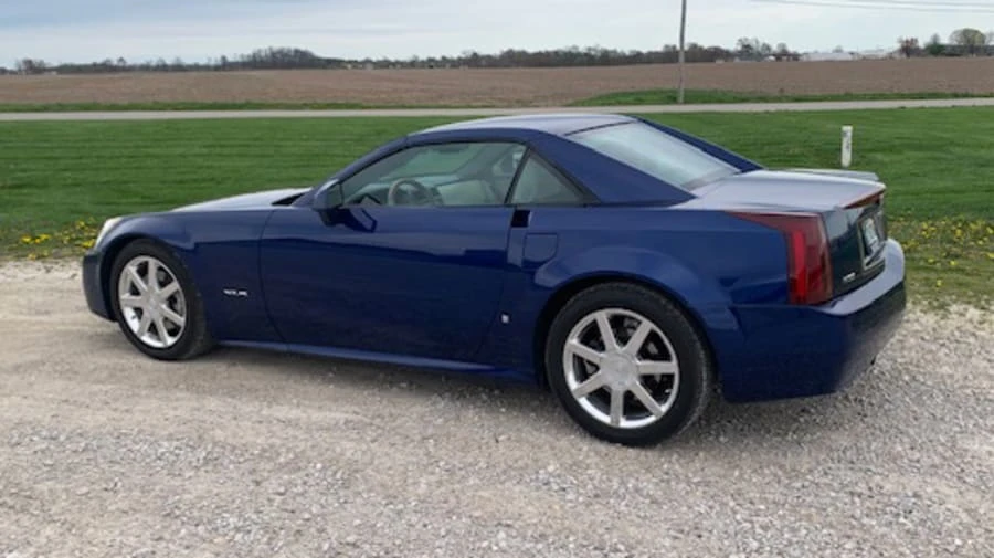 2006 Cadillac XLR - Image 2 of 13