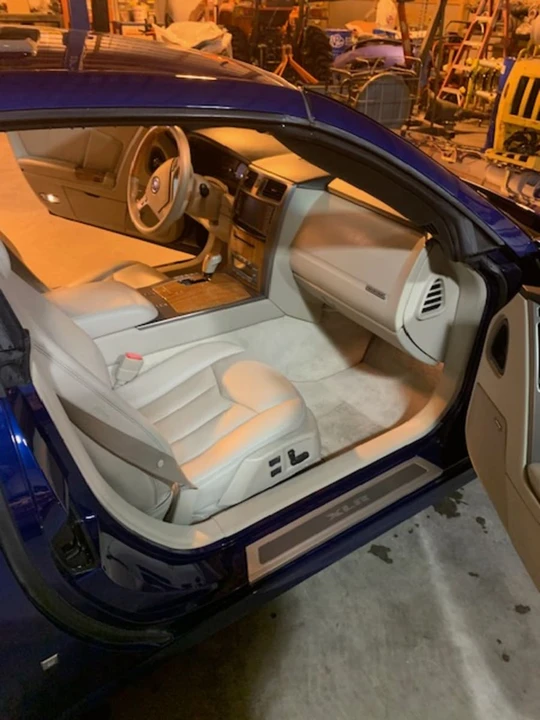 2006 Cadillac XLR - Image 10 of 13