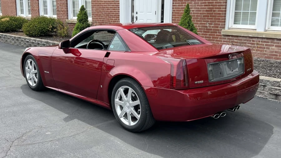 2006 Cadillac XLR - Image 6 of 12