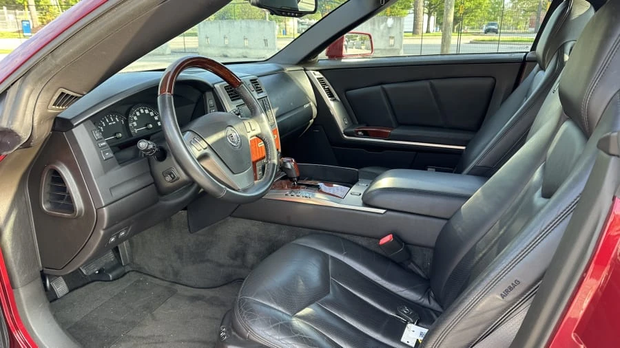 2006 Cadillac XLR - Image 3 of 4