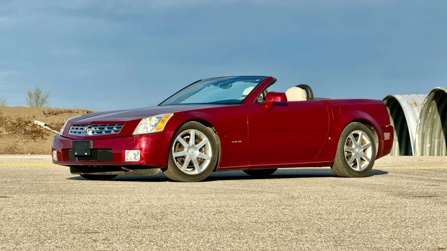 2006 Cadillac XLR - Image 11 of 28
