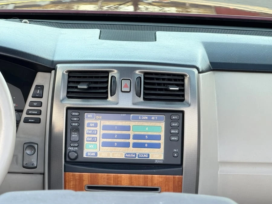 2006 Cadillac XLR - Image 24 of 28