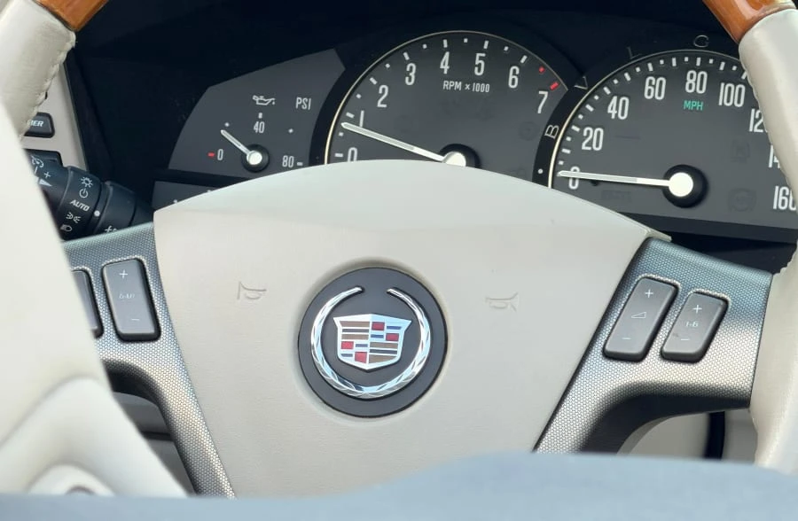 2006 Cadillac XLR - Image 19 of 28
