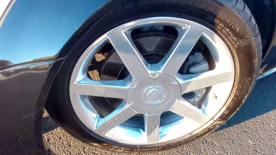 2006 Cadillac XLR - Image 7 of 11