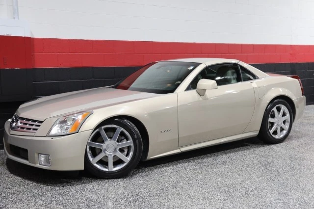 2006 Cadillac XLR - Image 17 of 21