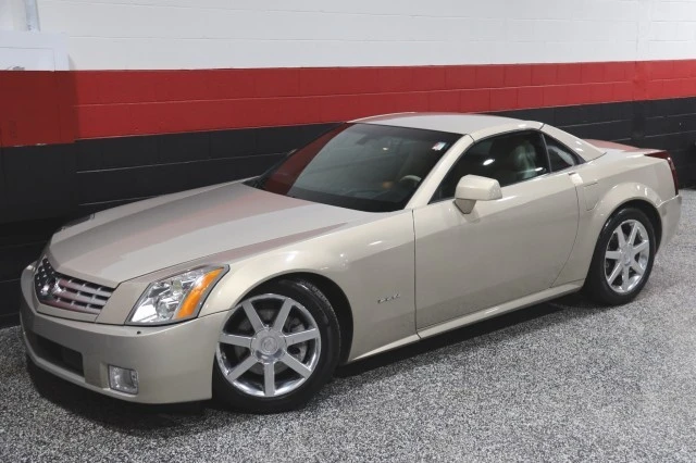 2006 Cadillac XLR - Image 18 of 21