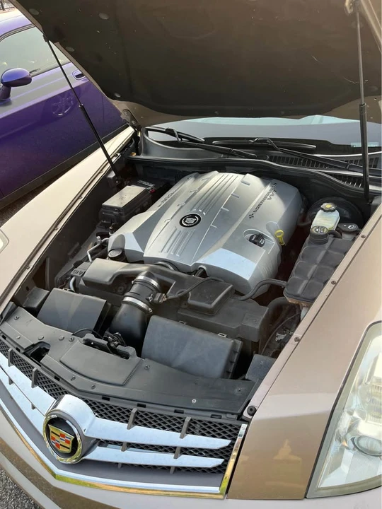 2006 Cadillac XLR - Image 5 of 10