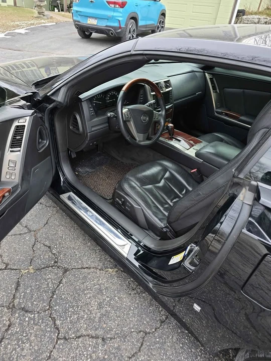 2006 Cadillac XLR - Image 8 of 12