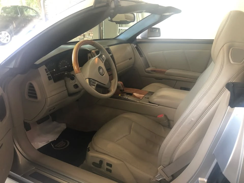 2006 Cadillac XLR - Image 7 of 8