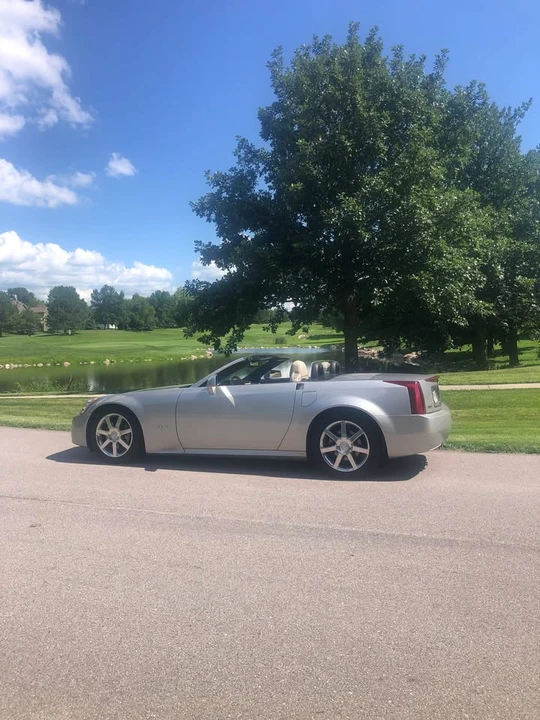 2006 Cadillac XLR - Image 5 of 8