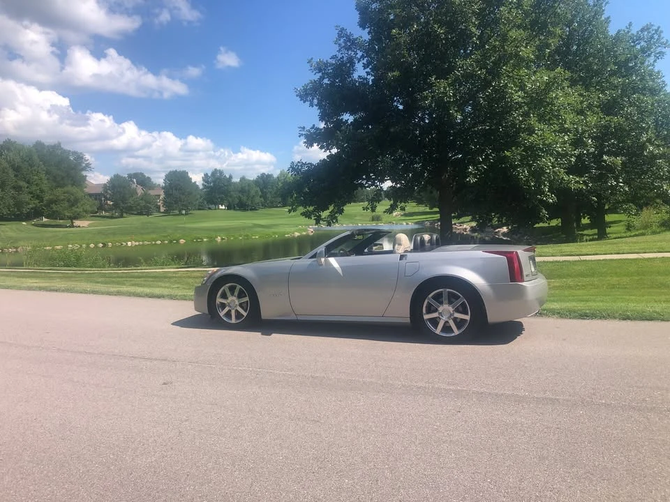 2006 Cadillac XLR - Image 6 of 8