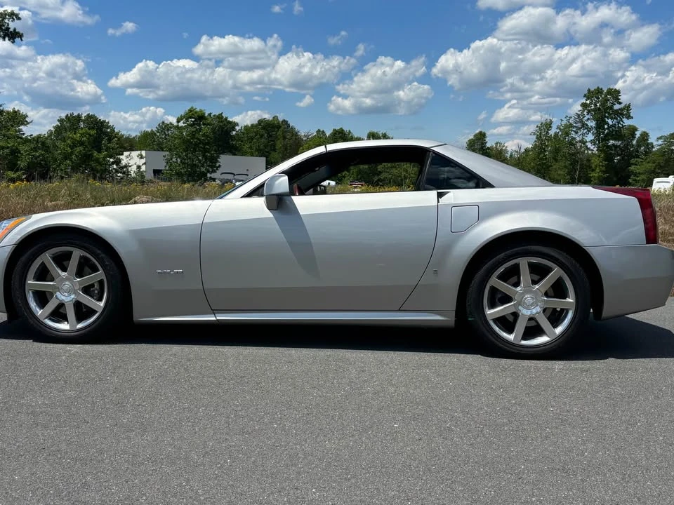 2006 Cadillac XLR - Image 6 of 16