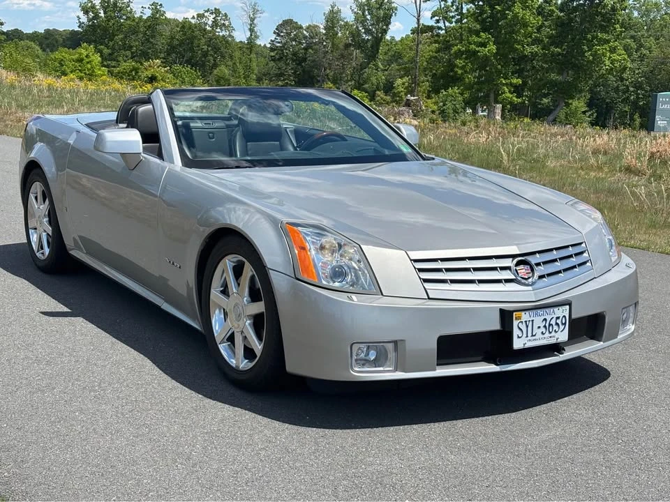 2006 Cadillac XLR - Image 15 of 16
