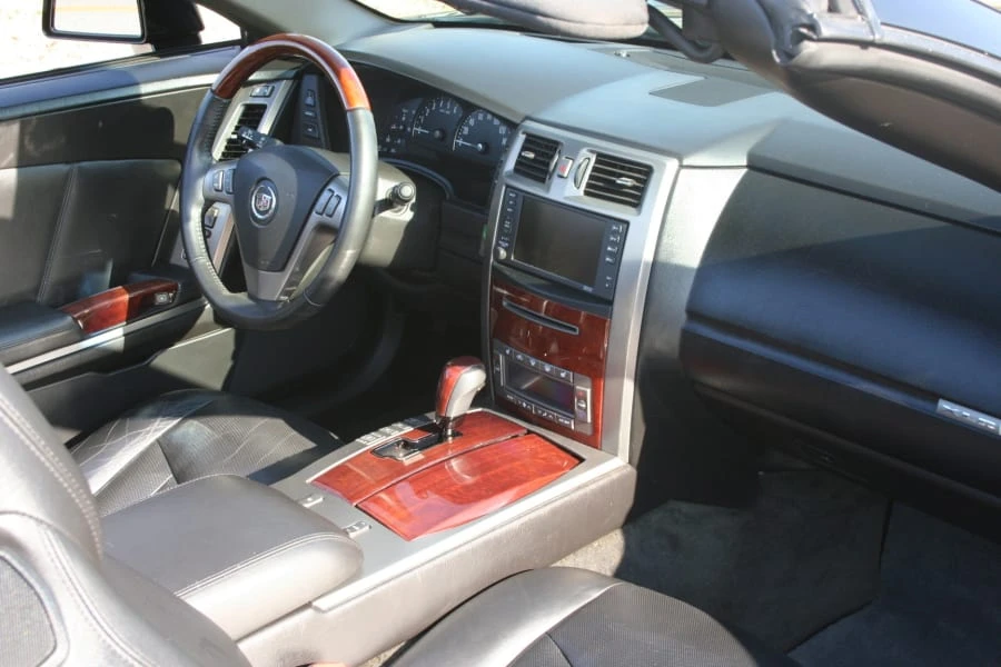 2006 Cadillac XLR - Image 3 of 8