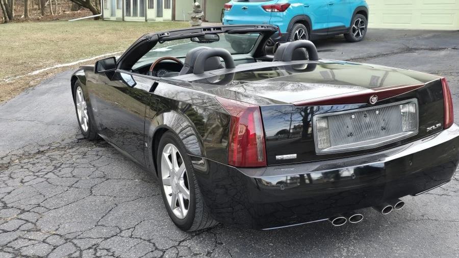 2006 Cadillac XLR - Image 12 of 22