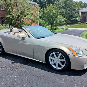2006 Cadillac XLR Luxury Sport Convertible