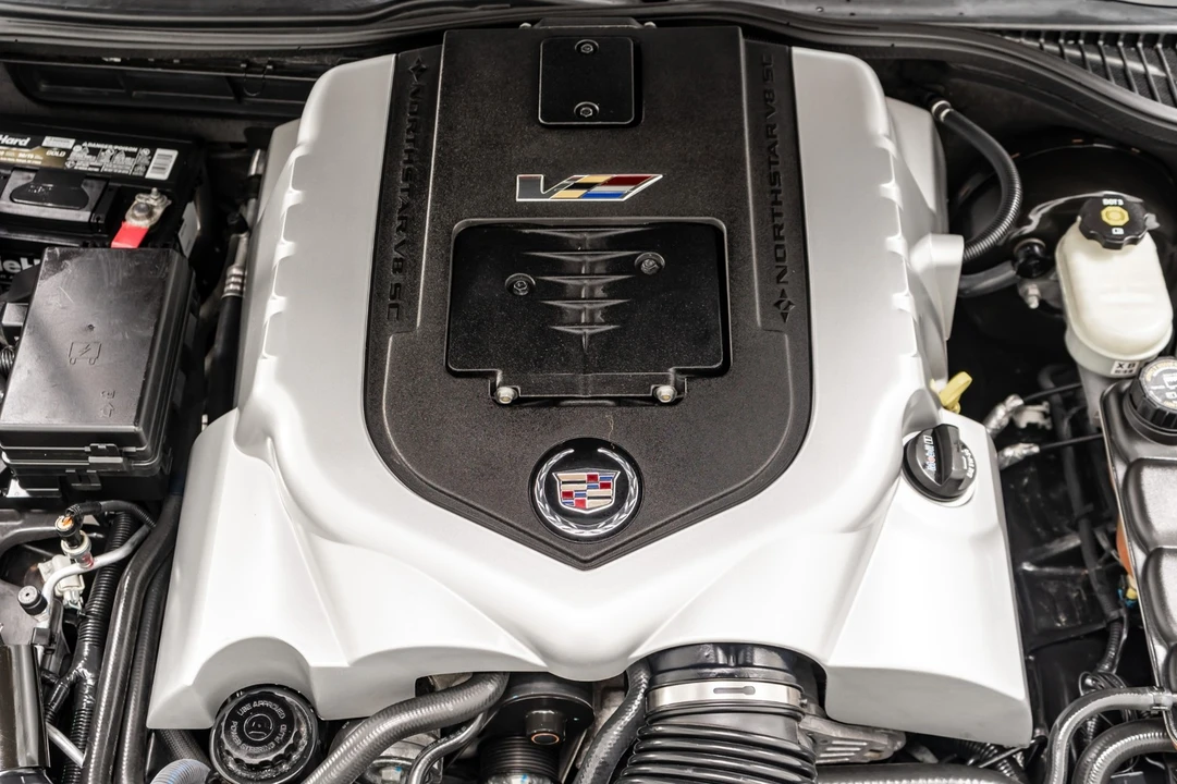 2006 Cadillac XLR-V - Image 12 of 12