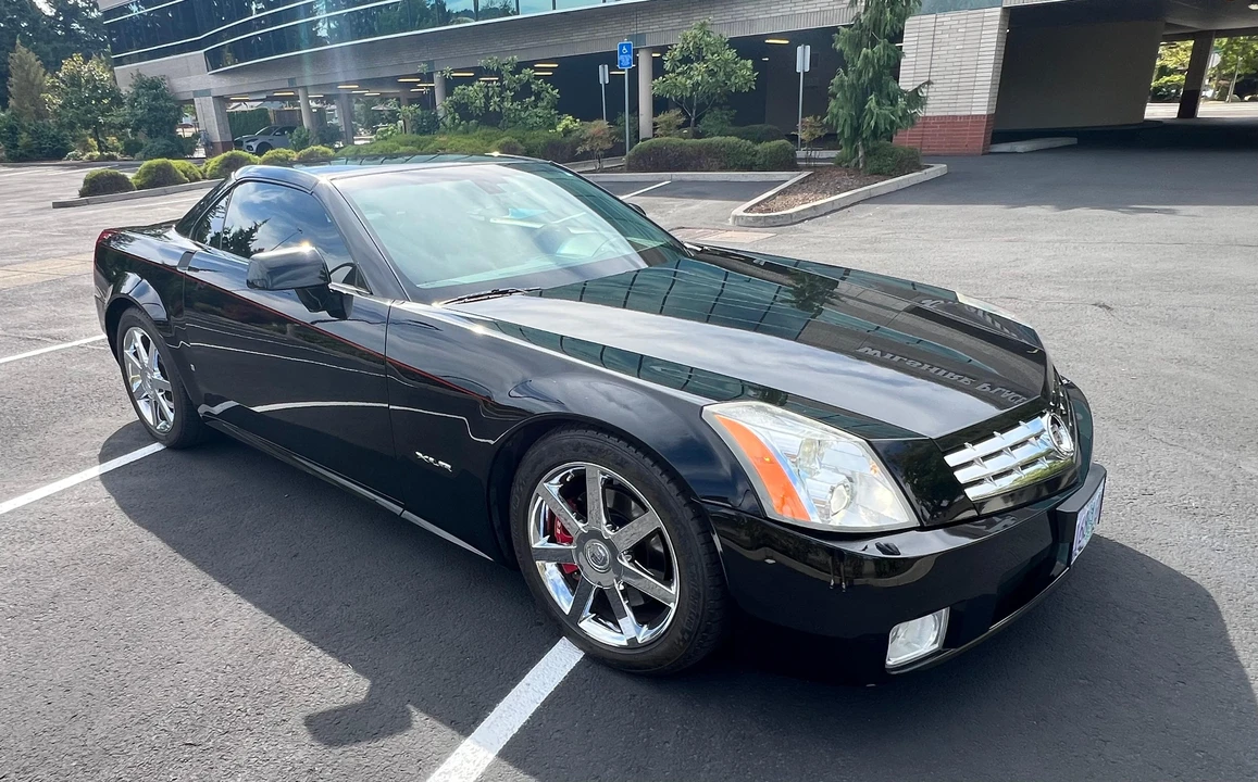 2006 Cadillac XLR - Image 15 of 31