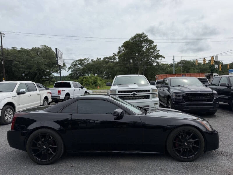 2006 Cadillac XLR - Image 10 of 12