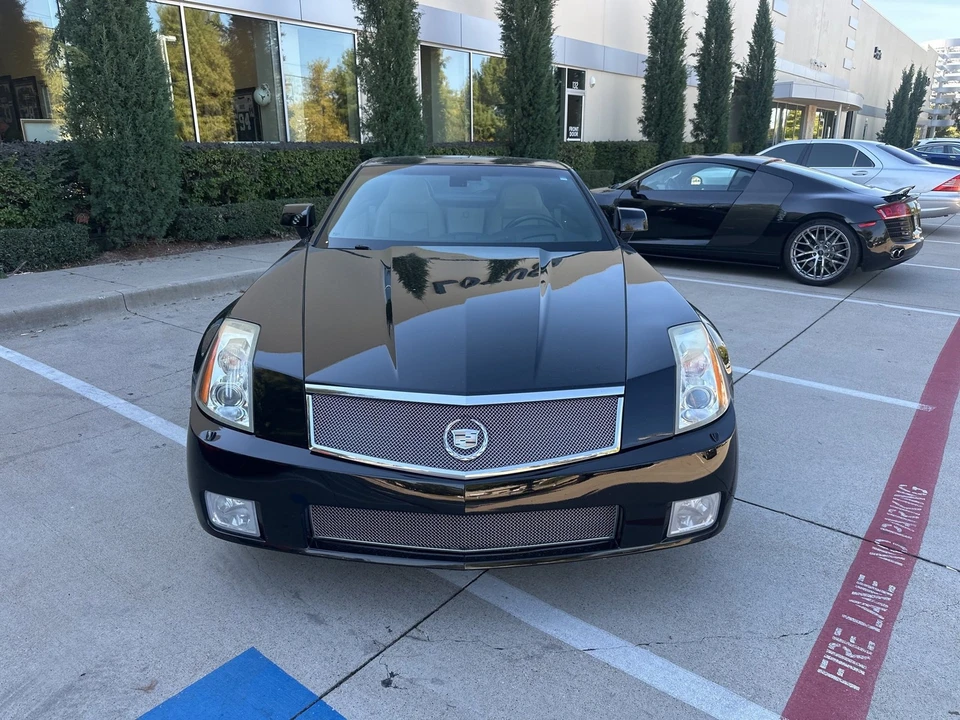 2006 Cadillac XLR-V - Image 2 of 7