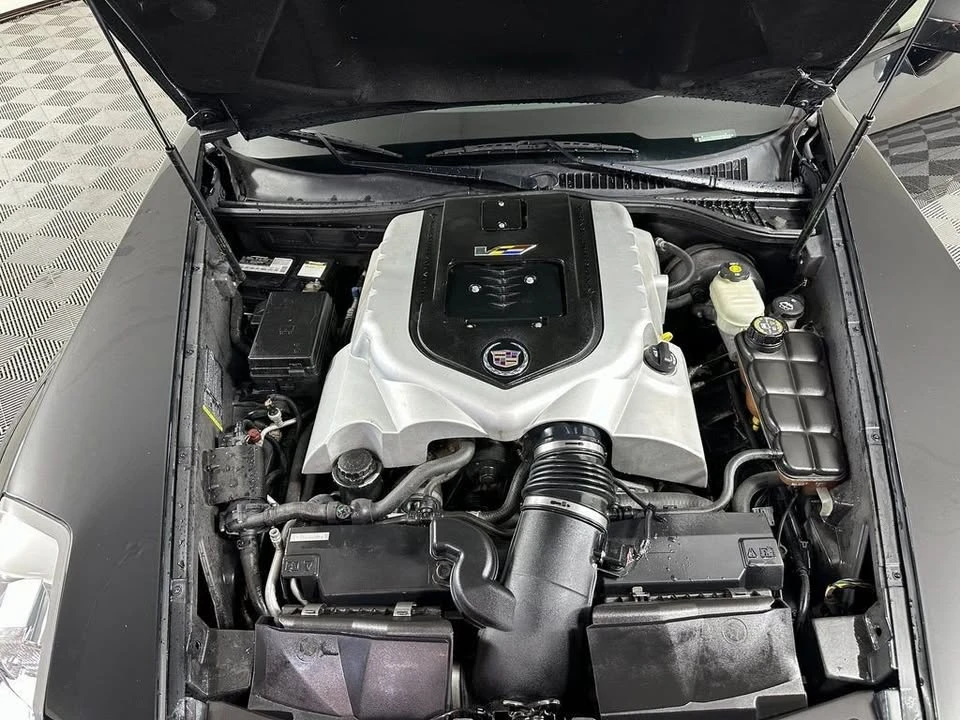 2006 Cadillac XLR-V - Image 13 of 20