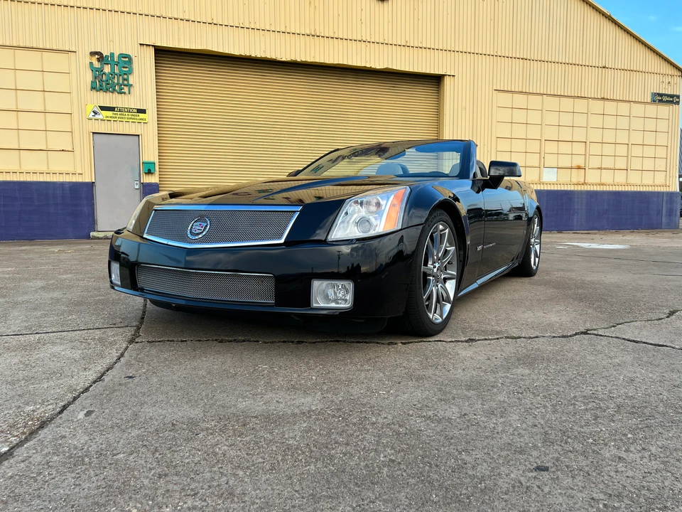 2006 Cadillac XLR-V - Image 7 of 31
