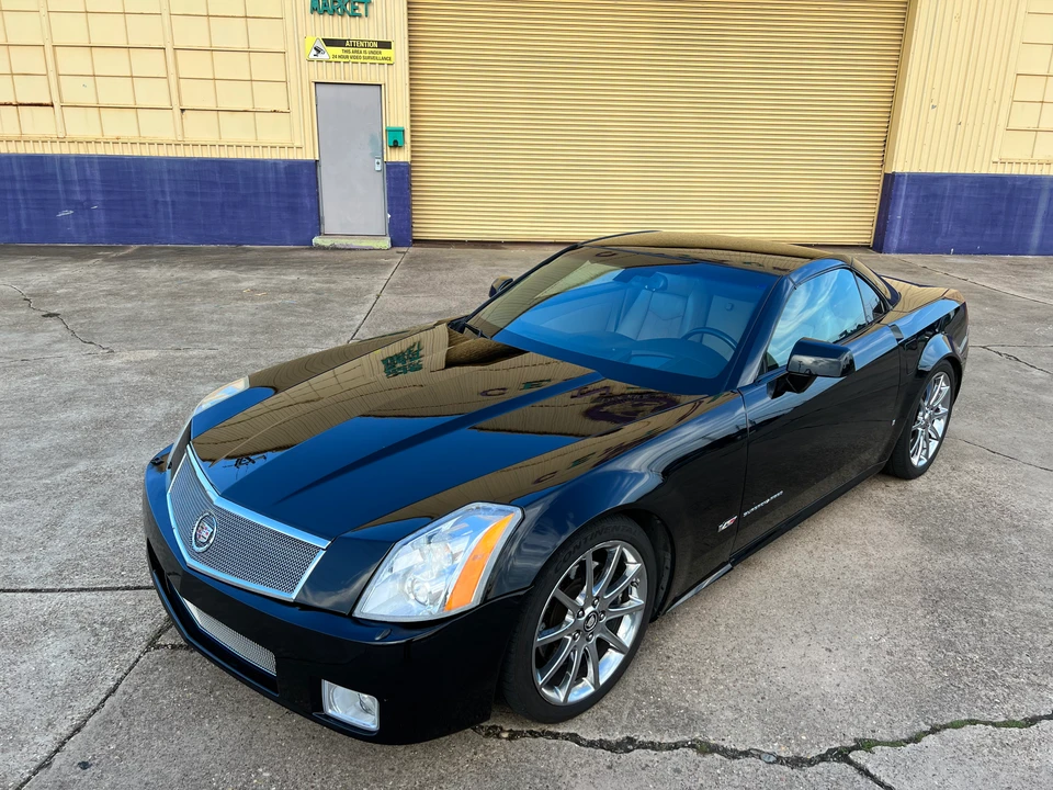 2006 Cadillac XLR-V - Image 31 of 31